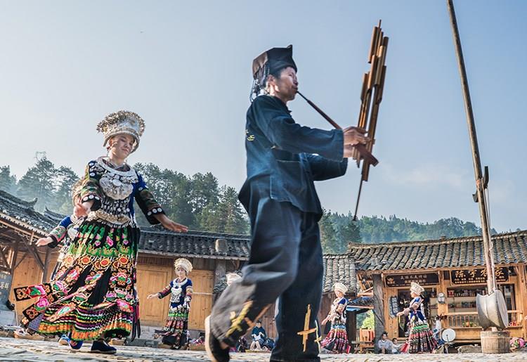 張家界風(fēng)景正好，而您剛好有空